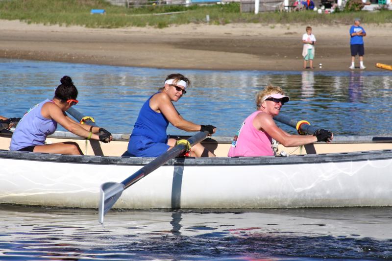 It's what Christmas is all about': Swimmers plunge into Mattapoisett waters  for a good cause