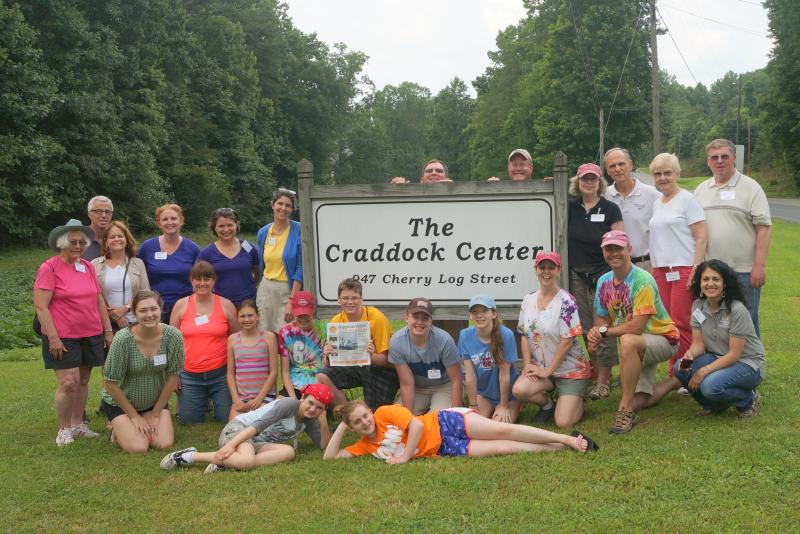 Back row, left to right: Lois Ennis, Drew Nahigyan, Lynne Nahigyan, Diana Dun, Amy Lignitz Harken, Elizabeth Milde, Bruce Harken, David Dunn, Sue Grosart, Gary Grosart, Claire Keene, Lauren Keene Middle row: Abbie Crawford, Kim Field, Rebecca Milde, Lucy Milde, Freemin Bauer, Griffin Dunn, Claire Harken, Patty Berry, Marc Anderson, Executive Director, Julie Jabalay Front row: Maggie Berry, Megan Field COURTESY MARC ANDERSON