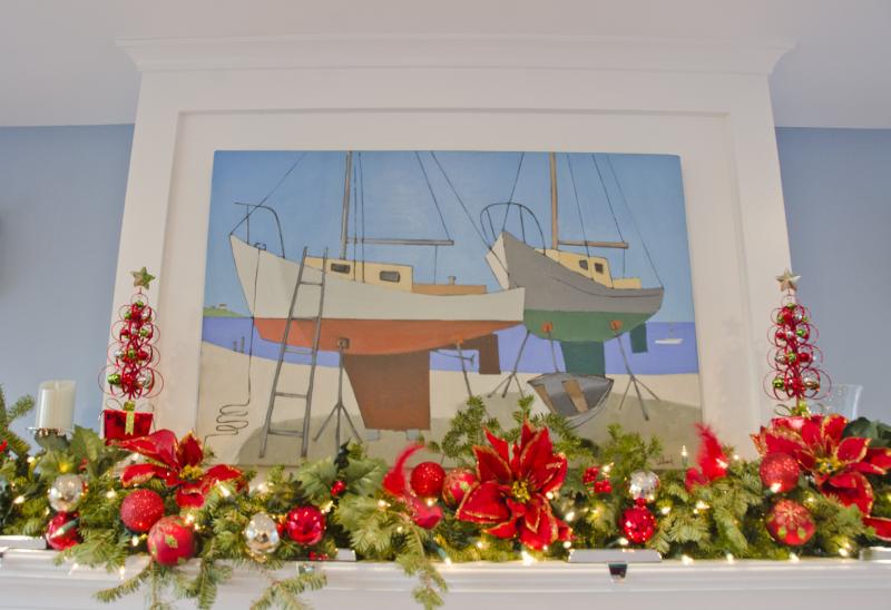 Art and holiday decorations by Michelle Nicolaci form a pretty picture on Bayview Road. BY GEORGIA SPARLING