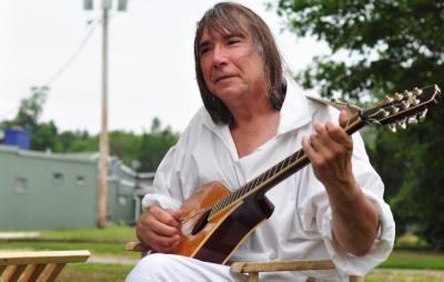 The Buzzards Bay Buccaneers livened up Saturday afternoon at the militia encampment with some rousing performances. BY MATT CAMARA