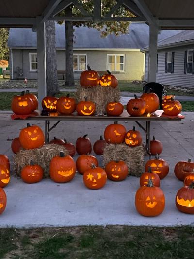The Pumpkin Palooza resulted in a scary display of jack-o-lanterns outside the Benjamin Cushing Community Center over Halloween weekend. Photo courtesy: Linda Jackvony.