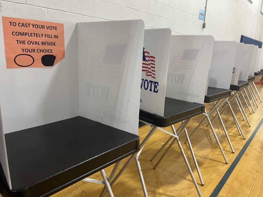 Voters headed to the polls at Old Hammondtown School on Tuesday, May 19. Photo by Grace Roche