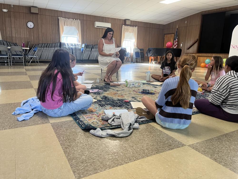 Kim Gioioso leads a session of her confidence class in the First Congregational Church of Marion’s community center on Friday, Sept. 4. Photos by Grace Roche