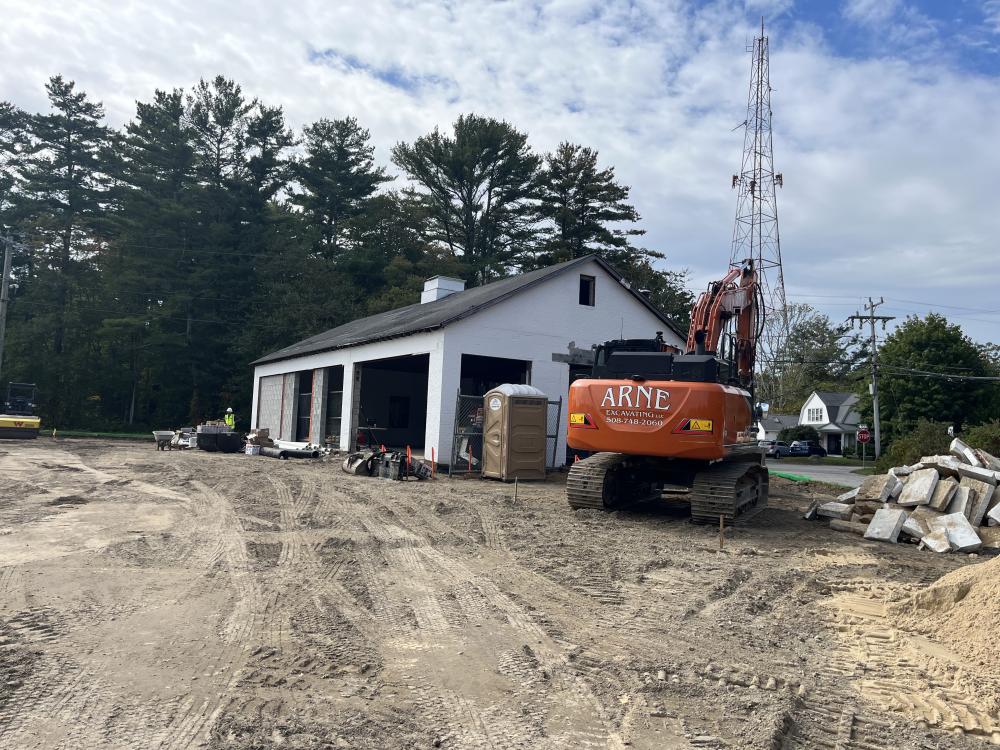 Construction on the former gas station on Route 6 is expected to be complete by spring 2027. Photos by Grace Roche