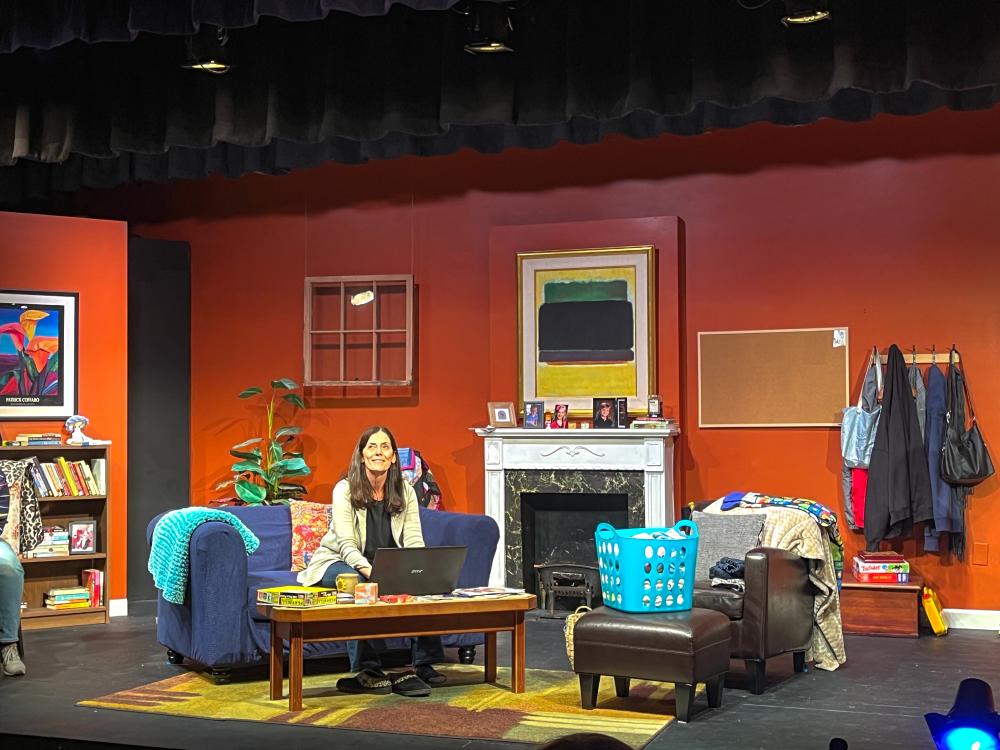 Margo Ruggiero plays Sugar, a woman who anonymously runs an advice column. Photos by Grace Roche