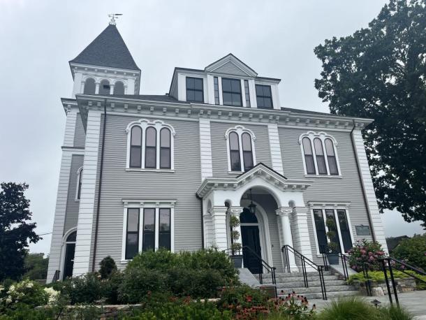 Marion's Town House re-opened after extensive renovations Monday, Aug. 3. Photos by Grace Roche