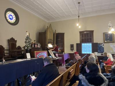 Gardzina played popular Christmas songs such as “White Christmas” and “The Little Drummer Boy.”