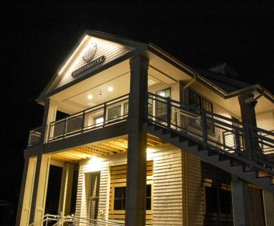 The Harbormaster's Office and the Maritime Center are located at 1 Wharf Island Road. 