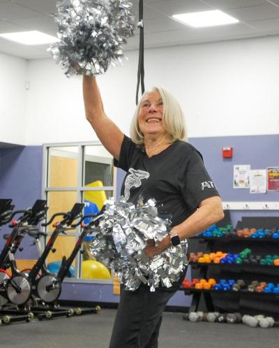 Botelho finishes her routine.