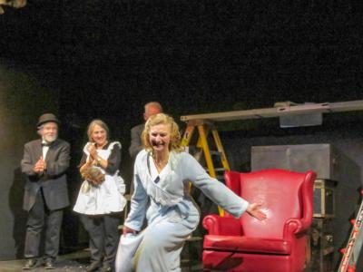 This show marked Zhou's return to acting after a 30-year hiatus. 