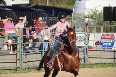 Moving along around the barrels is Ali Edwards. 