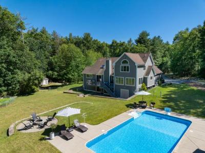 Expansive back yard