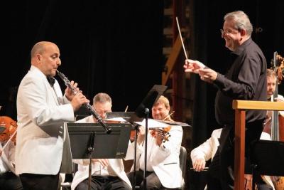 Various musicians will fill the Fireman Performing Arts Center for the Buzzards Bay Music Festival. File photo