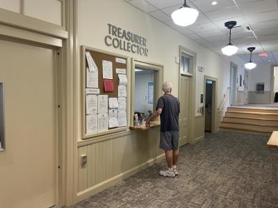Many residents came to the building to file their property taxes. 