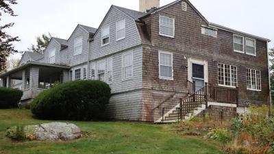 The historic home at 192 Front Street.