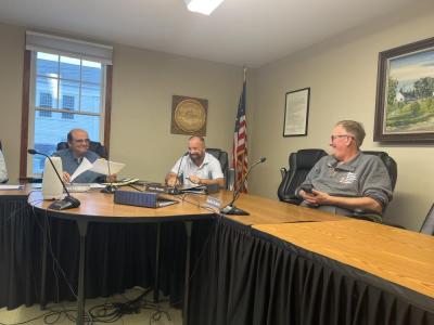 From left: Select Board members Paul Ciaburri, Adam Murphy and Bradford Morse at a Monday, Sept. 21 meeting. Photo by Grace Roche
