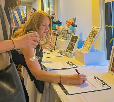 The event raised money through an auction with prizes.