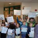 Sippican School students greet the graduating seniors. 