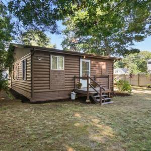 74 Martin St, Wareham, MA 02532