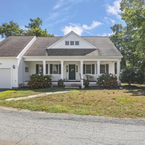 2 Rosemary Ln, Unit A, Wareham