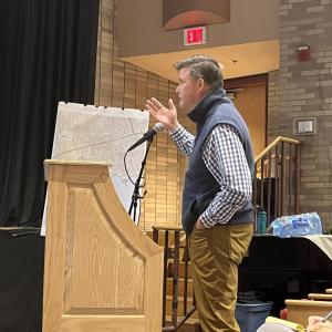 Todd Partridge speaks during the meeting. 